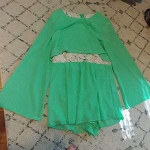 Bell sleeve lace romper